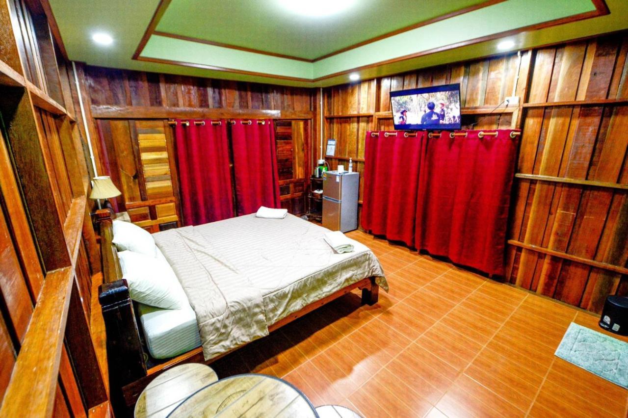 Mrk Resort & Massage Lop Buri Exterior foto