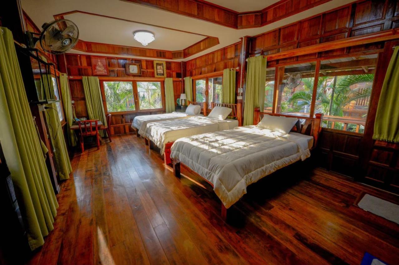 Mrk Resort & Massage Lop Buri Exterior foto